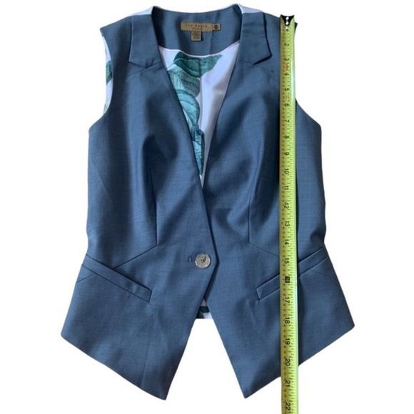 Grey and White Ted Baker London Vest Size 0 - Picture 7 of 7